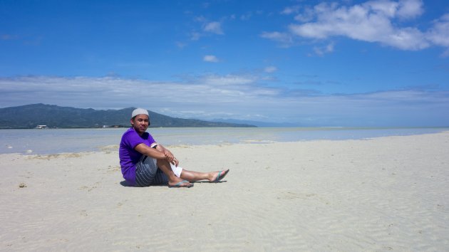 A fine day at Manjuyod Sandbar, Negros Oriental